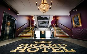 Grand Hotel Mustaparta